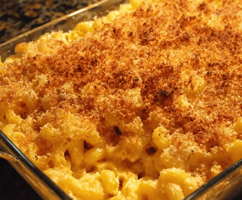 Baked Mac and Cheese for a Crowd